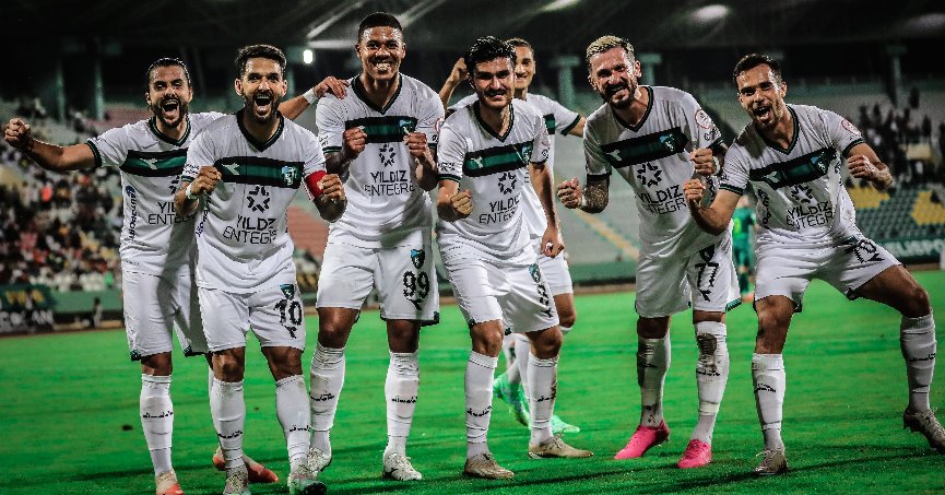 Galibiyet serisi sürüyor