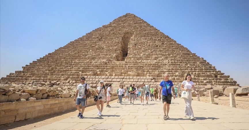 Kovid-19 döneminde gerileyen dünya turizmi toparlanıyor