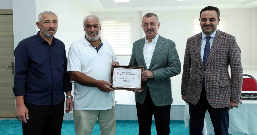 Büyükakın’dan okul yaptıran hayırseverlere teşekkür