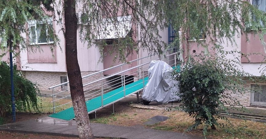 Rampadan düşen yaşlı adam hayatını kaybetti