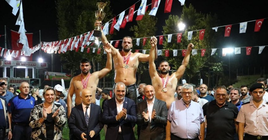 Karamürsel Güreşleri Kırkpınar’ı aratmadı