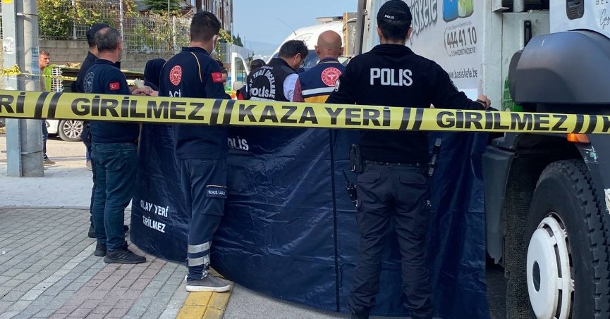 Çöp kamyonunun çarptığı yaşlı kadın öldü