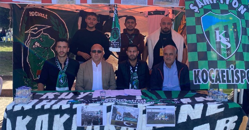 Kocaelispor, Kocaeli Üniversitesi'nde gençlerle buluştu 