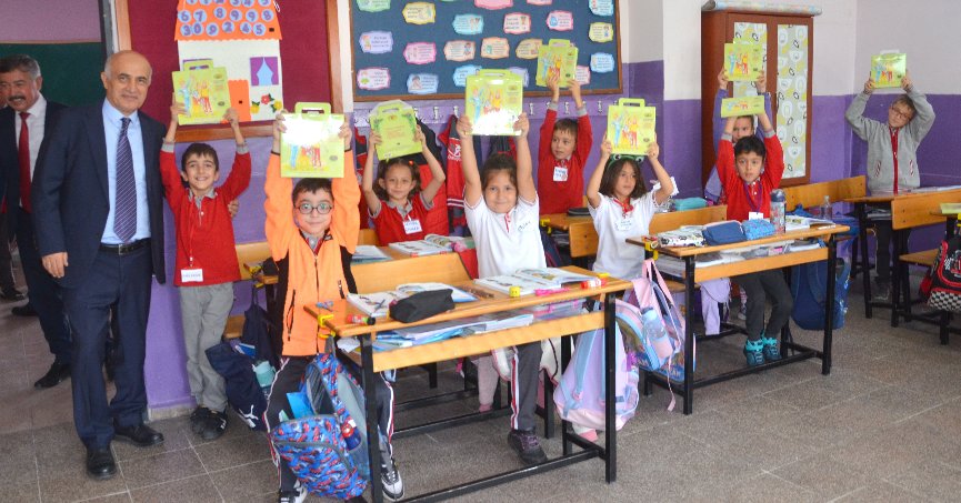 İlkokul öğrencilerine  ücretsiz hikaye kitabı