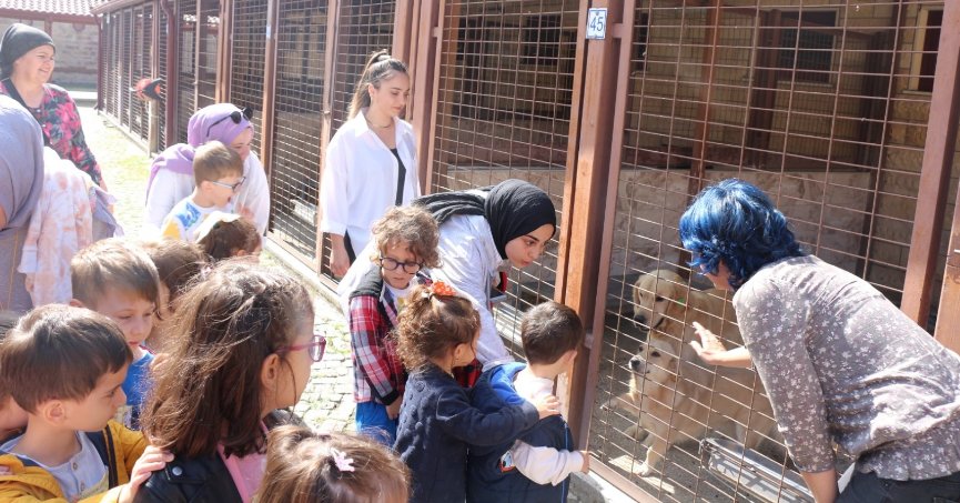 Çocuklar, can dostlarımızla buluştu