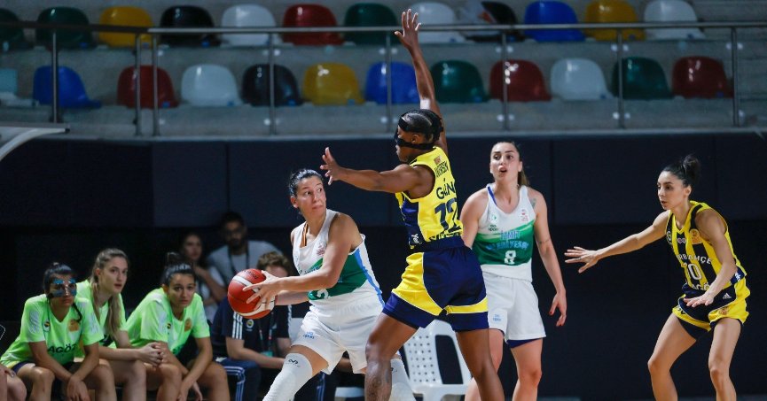 İzmitli periler moral peşinde