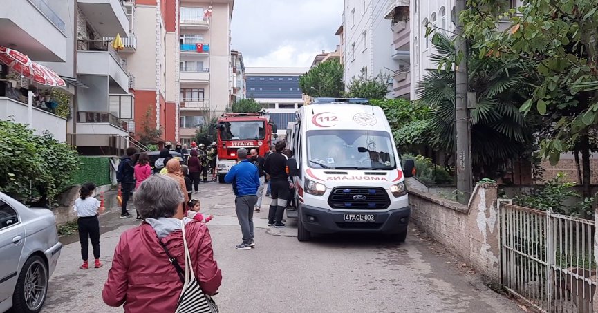 Gölcük’te evde çıkan yangın söndürüldü
