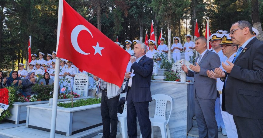 Şehit Akdeniz, dualarla anıldı