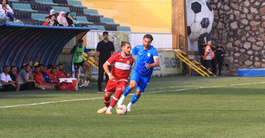 Derince, Isparta deplasmanında