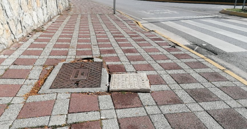 Kaldırımdaki kapak zemine oturtulmalı