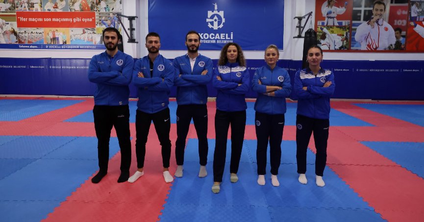 Kağıtspor, Dünya Şampiyonası’na çıkarma yapıyor 