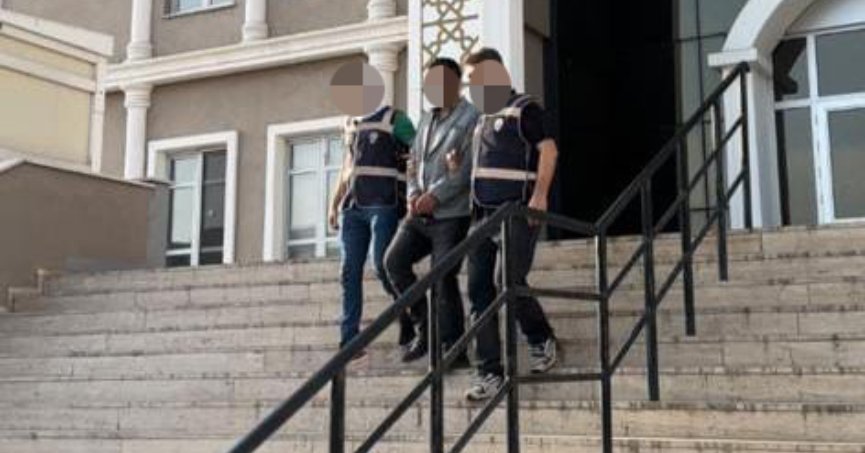 42 yıl hapis cezasıyla aranıyordu, yakalandı