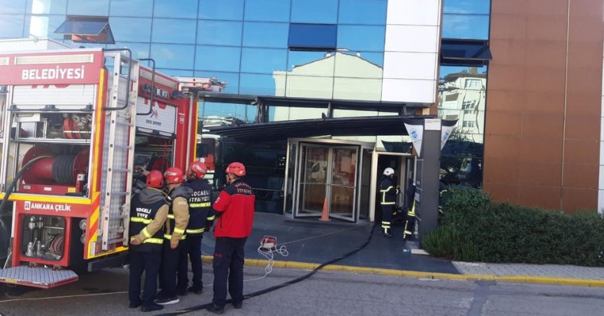 Deniz Ticaret Odası’nda yangın paniği