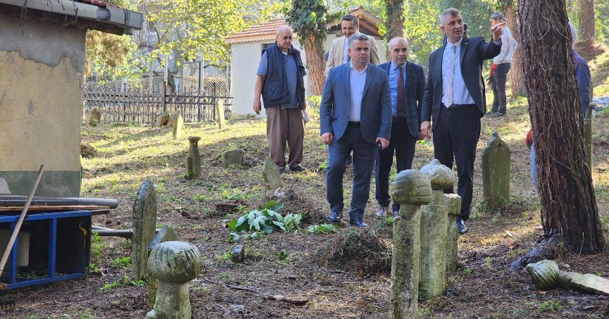 Örcün Osmanlı Dönemi mezar taşları onarılıyor