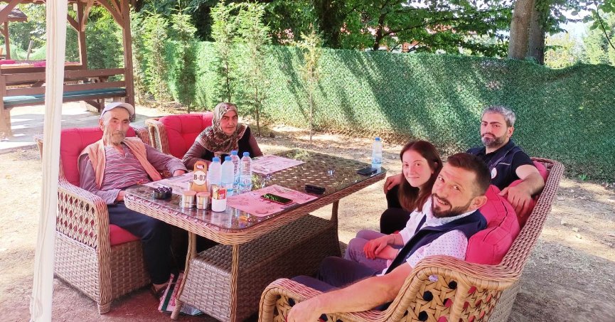 Üç yıl sonra evinden çıktı