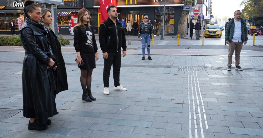 Kocaeli’de Ata'ya saygı duruşu