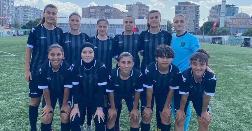 Kızlarımız ,İstanbul’da