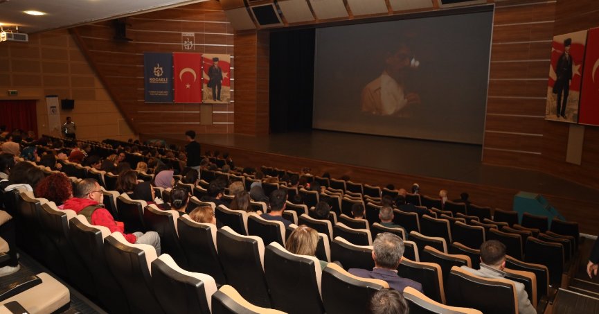 Atatürk, özel film gösterimi ile anıldı