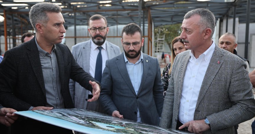 ‘Milli İrade Meydanı göz alıcı bir eser olacak’