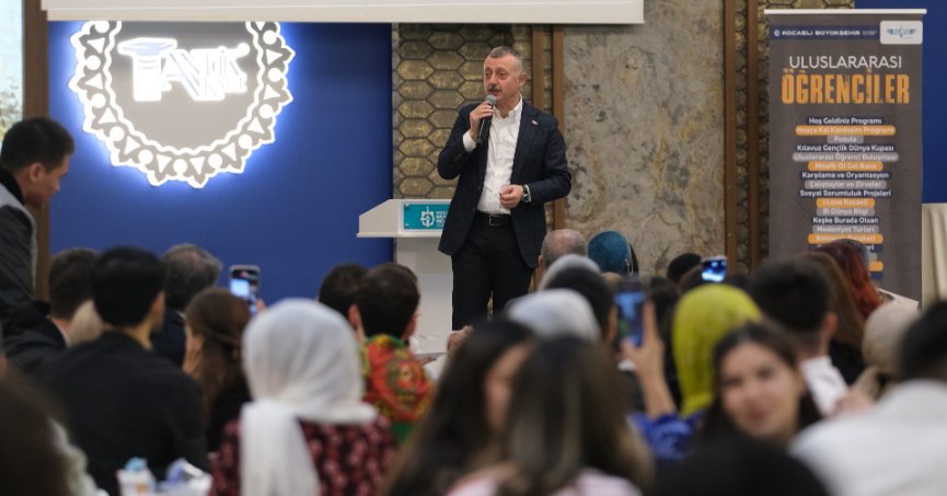 ‘Bir ihtiyacınız olursa Tahir amcanız var’