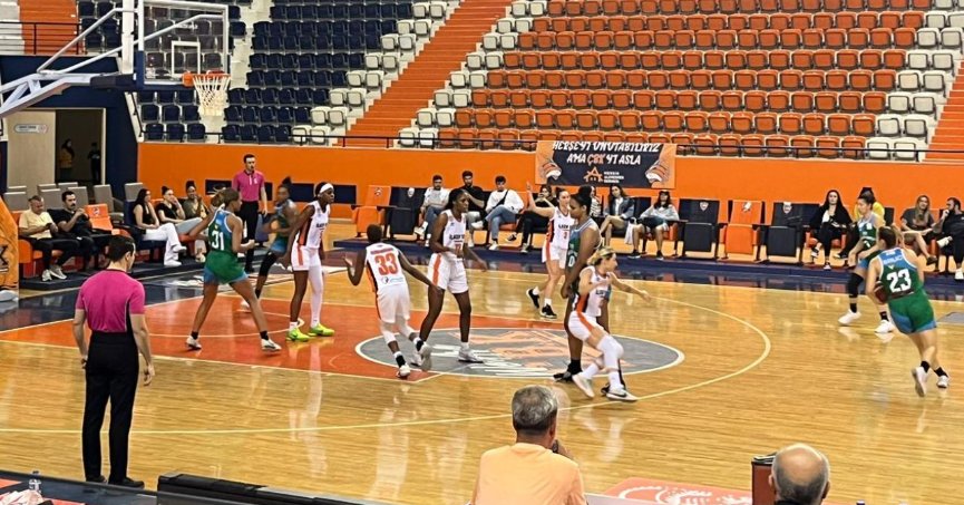 Periler deplasmanda kazandı