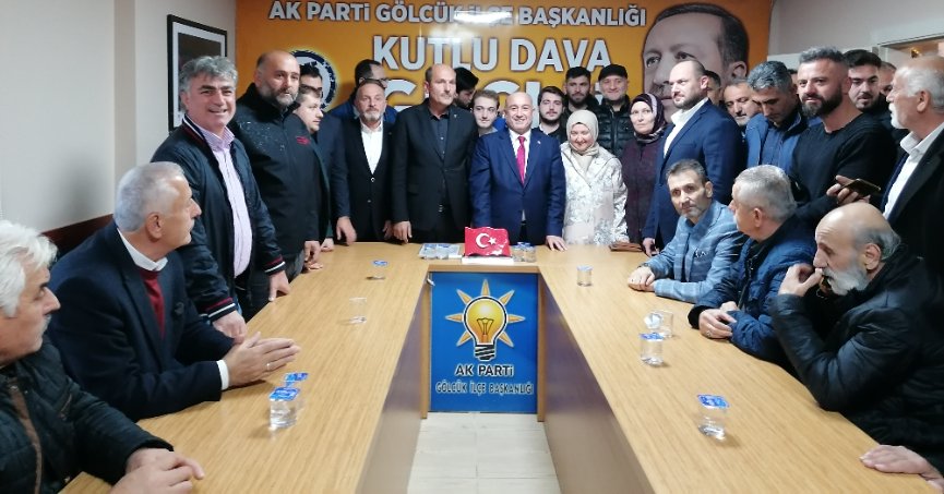 ‘İsimler gelip geçici, önemli olan davadır’