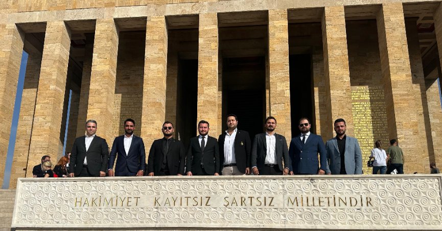 Genç ve Kadın Girişimciler Anıtkabir’i ziyaret etti