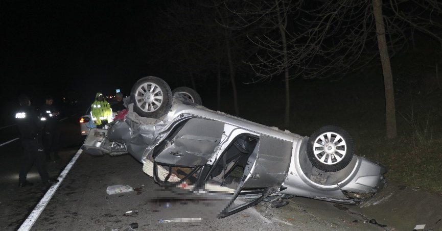 Takla atan otomobilin sürücüsü yaralandı