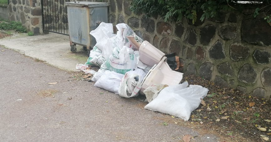 Evsel atıklar tepki çekti