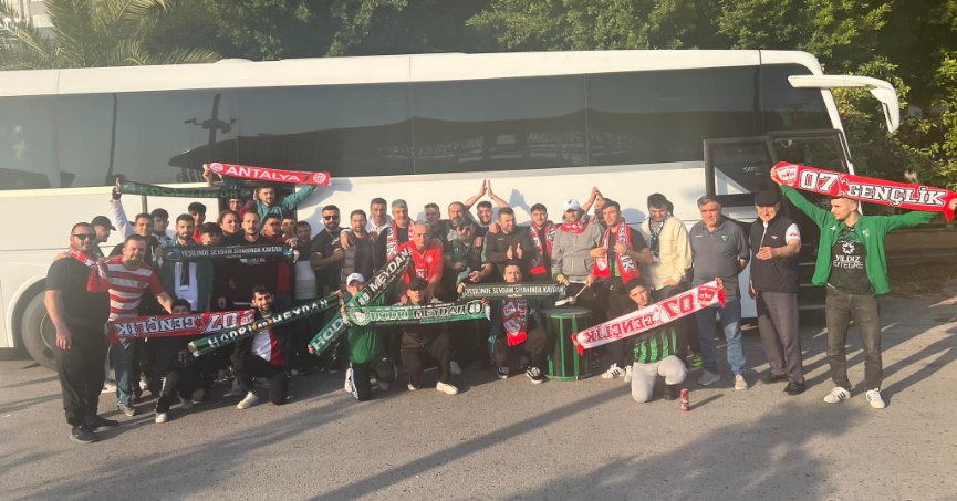 Taraftarlar hasret giderdi 