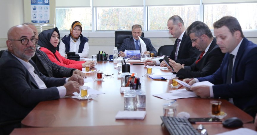 Eğlence mekanları yılbaşı gecesi 03.30’a kadar açık