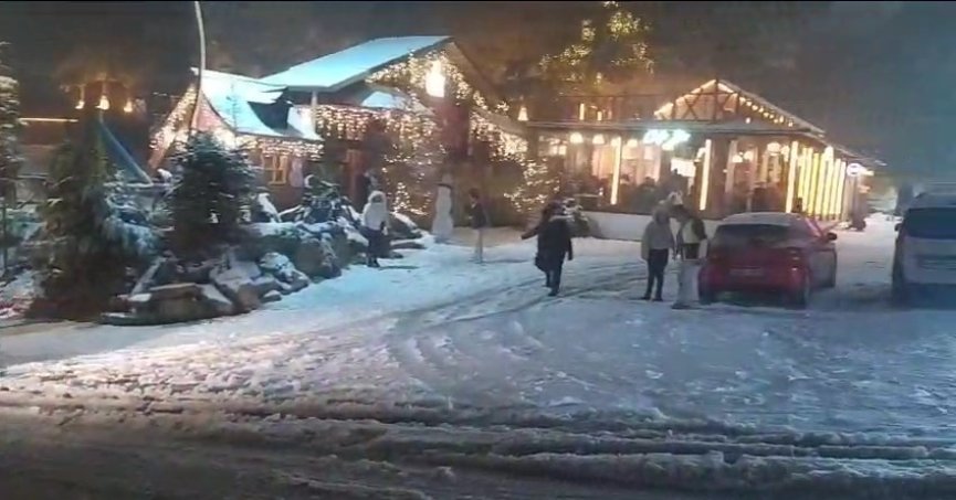 Kartepe’de kar yağışı etkili oluyor