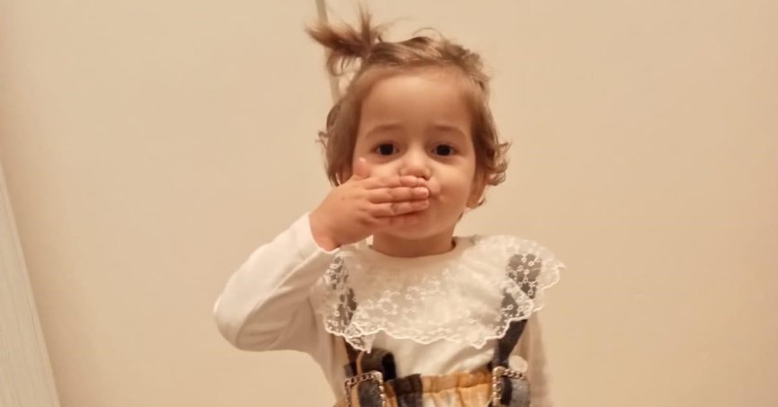 Eczanede fenalaşan 2 yaşındaki çocuk hayatını kaybetti