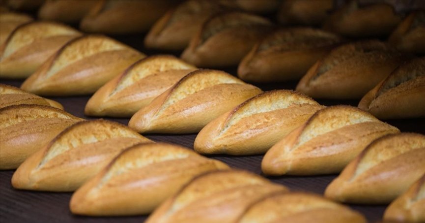 Tarifeye aykırı ekmek satışı yapan işletmelere 9,4 milyon lira ceza