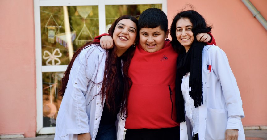 Otizmli öğrencinin ilgi çeken yeteneği