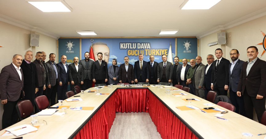 AK Parti SKM başkanlarını topladı