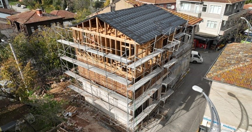 700 yıllık tarih kokan evler yenileniyor