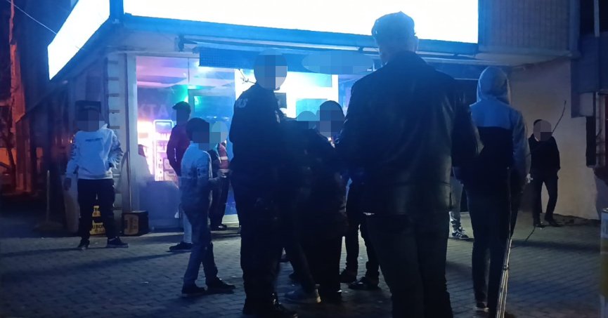 Parasız alkol isteyip kavga çıkardı