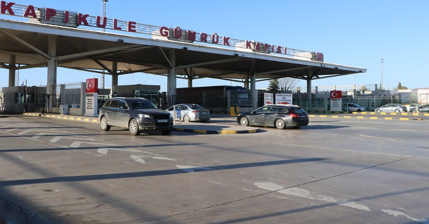 Trakya’daki gümrük kapılarından 15 milyondan fazla yolcu geçişi yapıldı