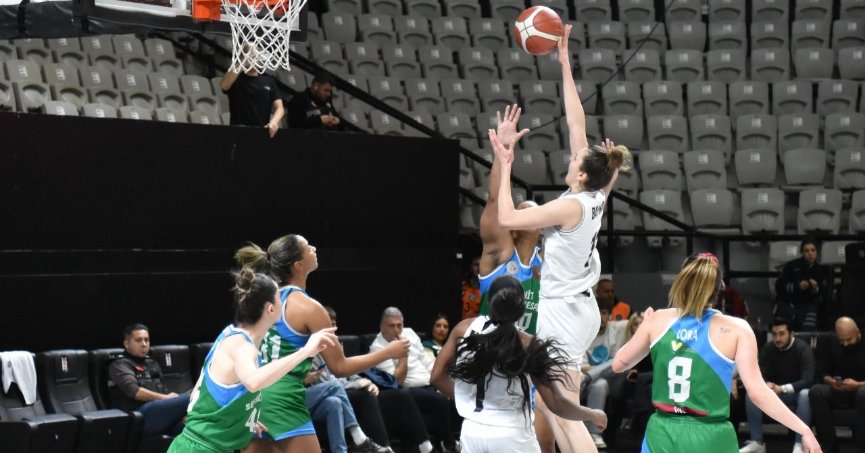 İzmitler Periler elendi 95-85