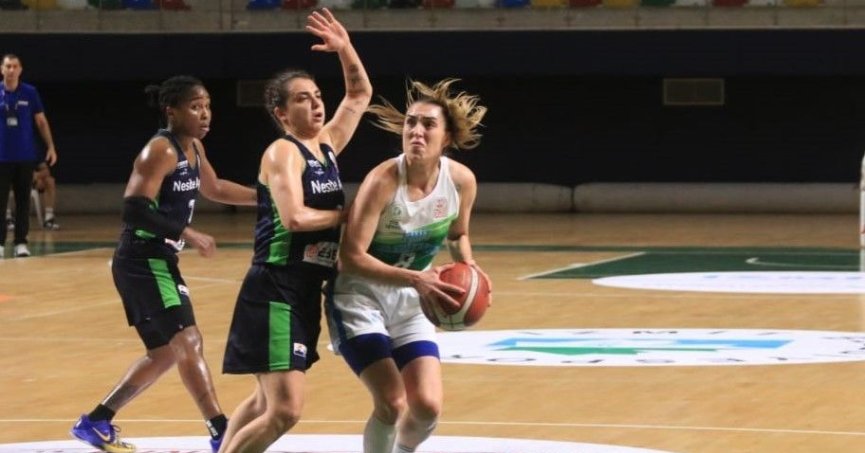 İzmitli Periler, Fener'e yenildi: 98-91