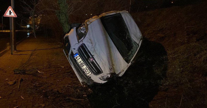 Ehliyetine el konulmuştu, kaza yapıp yaralandı