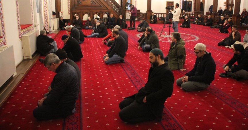 Regaip Kandili dualarla idrak edildi