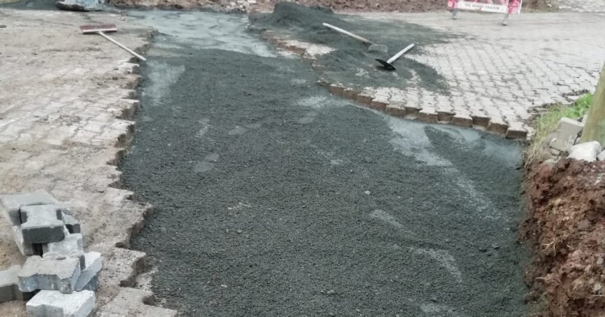 Bozulan parkelere bakım yapıldı