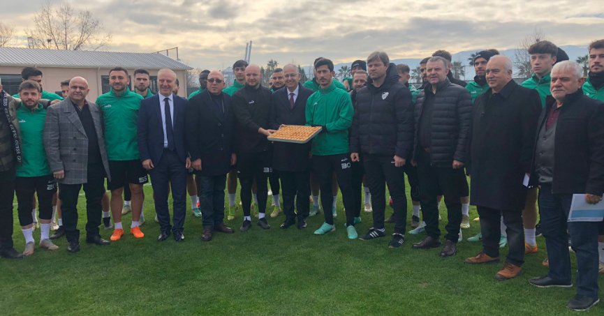 Cantürk  başarılar diledi