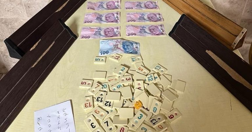 İş yerinde kumar oynatanlara baskın