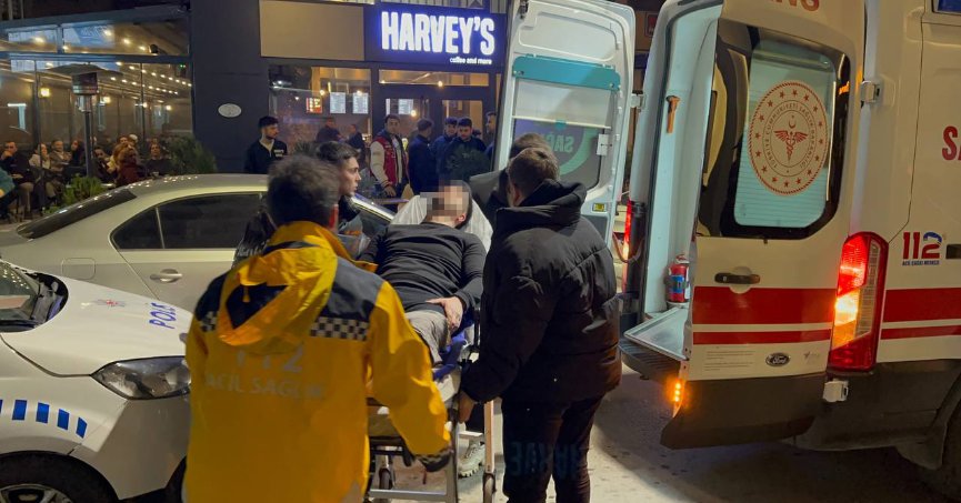 İki grup arasında kavga:  1 kişi bıçakla yaralandı