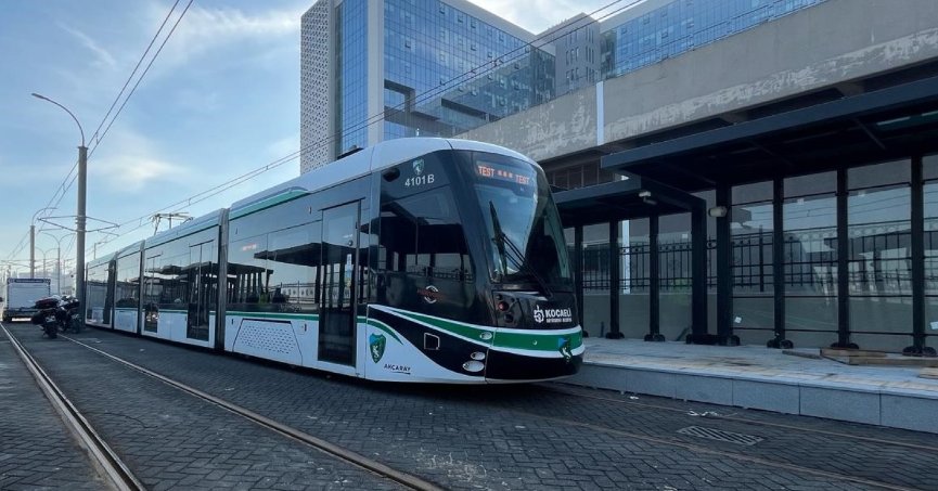 Şehir Hastanesi tramvayında ilk test sürüşü gerçekleşti