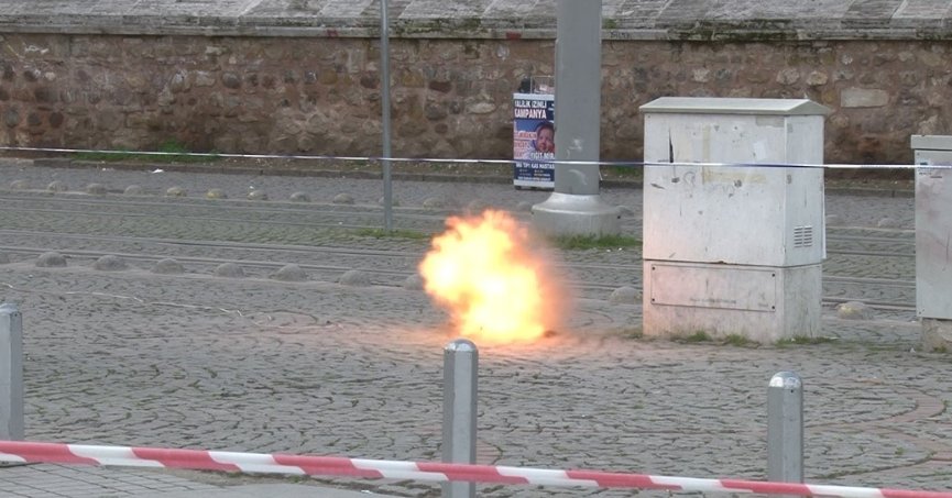 Şüpheli çanta tramvay seferlerini aksattı