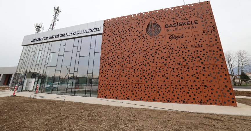 Kullar Yaşam Merkezi’nde çalışmalar hızla sürüyor